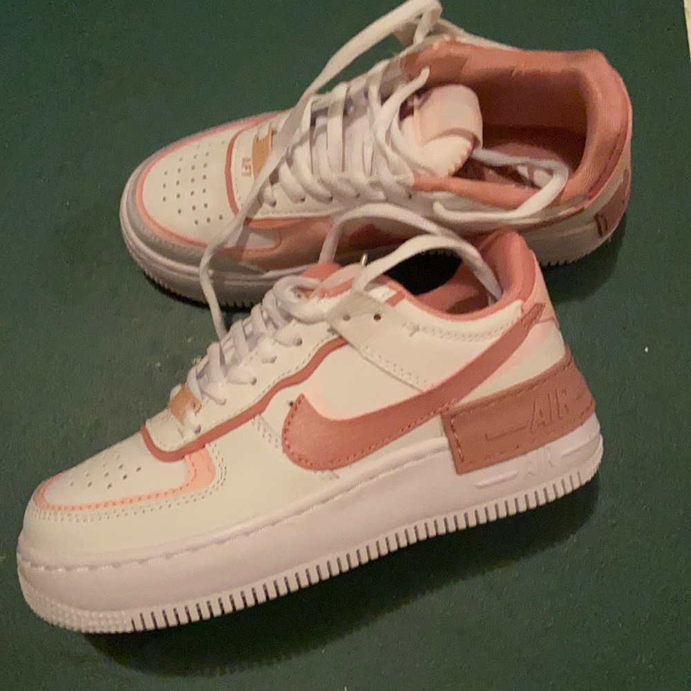 Pink Nike Air Force 1 5.5 Women’s